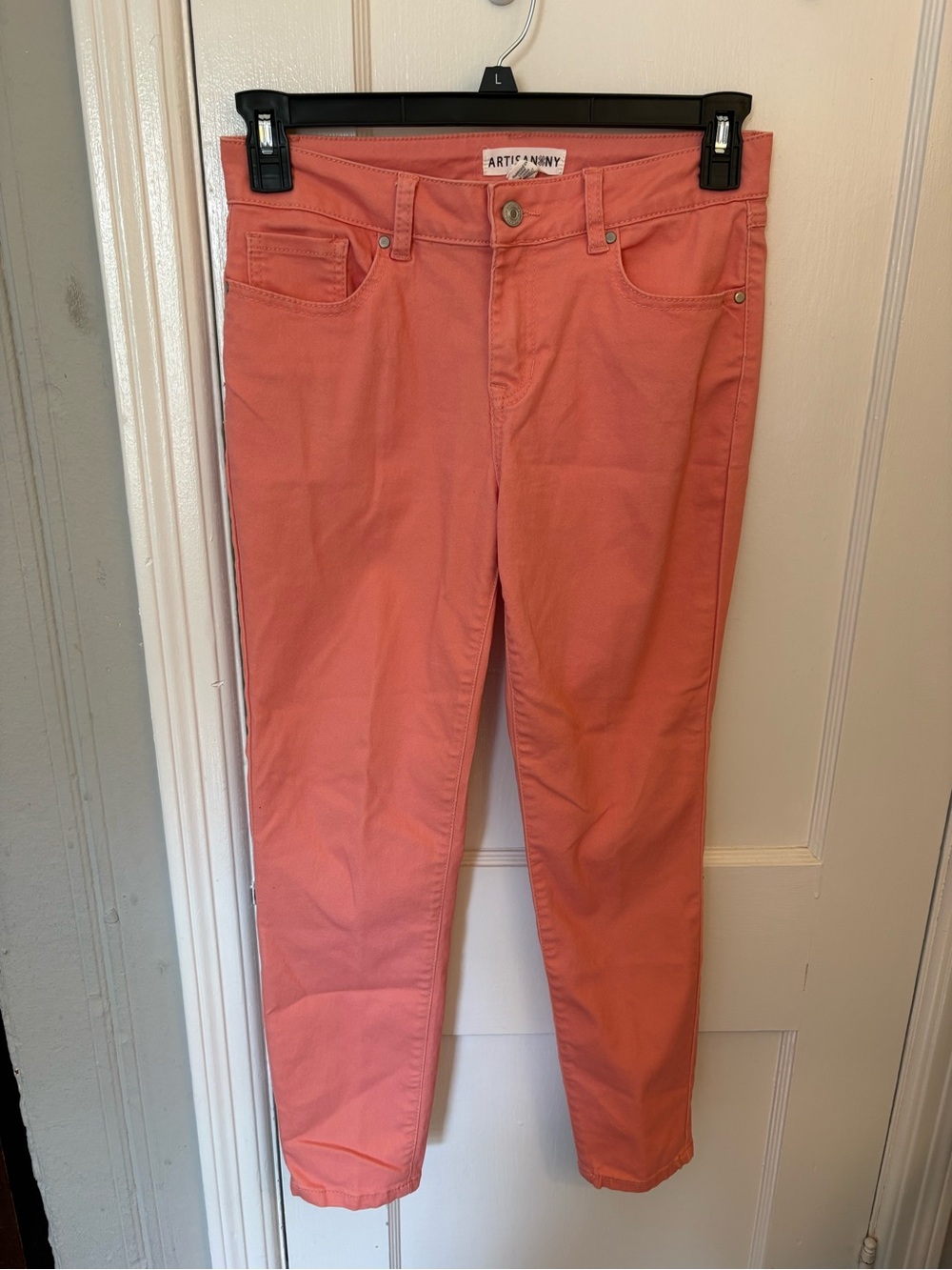 Artisan Coral Cropped Jeans - Slim Ankle